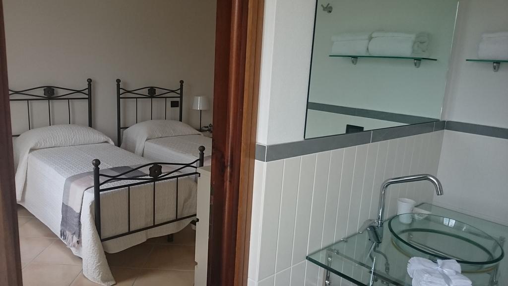 Villa Venino 모네글리아 외부 사진